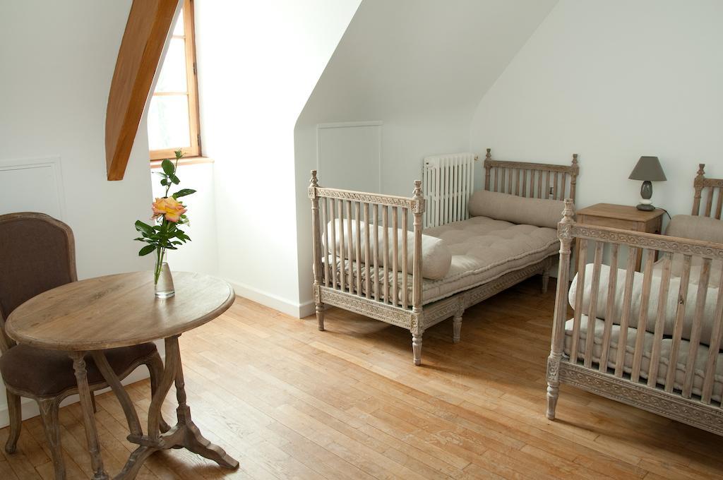 Domaine De La Fauconnie Hotel Campsegret Room photo